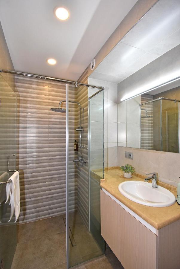 Home4You Apartments On Koghbatsi Erévan Extérieur photo