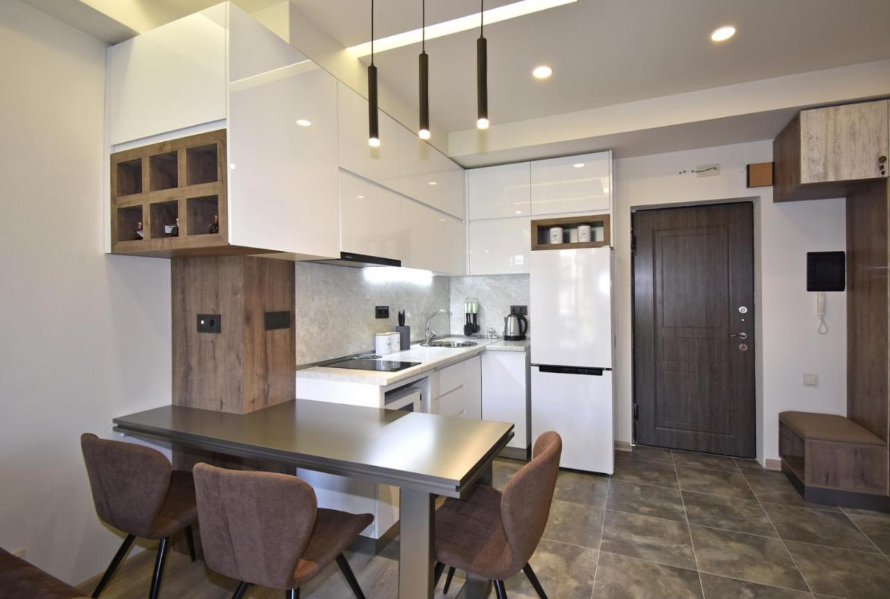 Home4You Apartments On Koghbatsi Erévan Extérieur photo