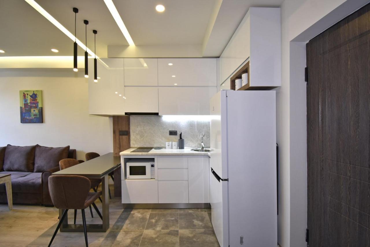 Home4You Apartments On Koghbatsi Erévan Extérieur photo